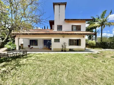 Casa de Condomínio com 3 Quartos à venda, 1550m² no Jardim Ana Estela, Carapicuíba