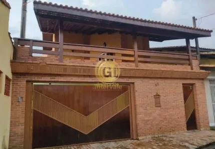Sobrado com 3 Quartos à venda, 242m² no Jardim das Oliveiras, Jacareí