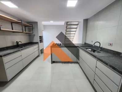 Casa com 2 Quartos para alugar, 145m² no Osvaldo Cruz, São Caetano do Sul