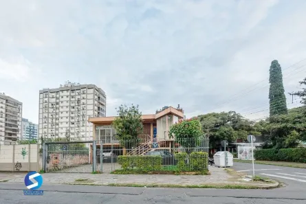 Casa com 5 Quartos à venda, 344m² no Centro, Canoas