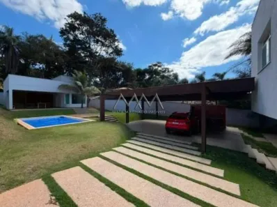 Casa de Condomínio com 5 Quartos para alugar, 470m² no Residencial Sul, Nova Lima
