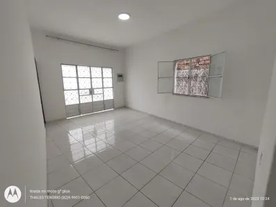 Casa com 3 Quartos para alugar, 250m² no Farol, Maceió