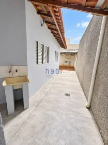 Casa com 2 Quartos para alugar, 65m² no Jardim Bertanha, Sorocaba