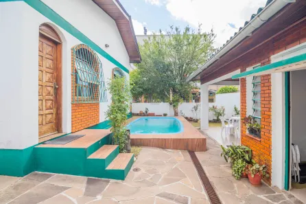 Casa com 3 Quartos à venda, 187m² no Vila Ipiranga, Porto Alegre