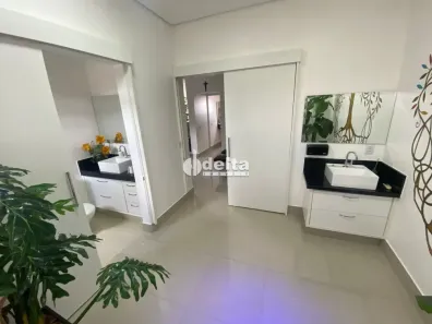 Ponto Comercial para alugar, 16m² no Jardim Karaíba, Uberlândia