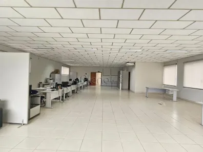Sala Comercial para alugar, 298m² no Jardim Pinheiros, Valinhos