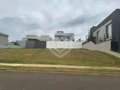 Lote/Terreno à venda, 379m² no Residencial Tamboré, Bauru