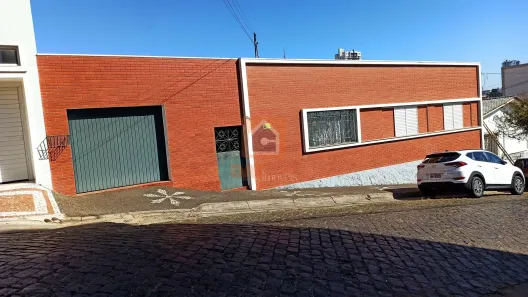 Casa com 1 Quarto à venda, 200m² no Centro, Ponta Grossa