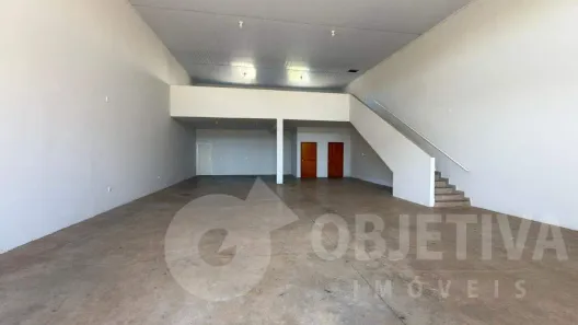 Galpão/Depósito/Armazém para alugar, 225m² no Jardim Holanda, Uberlândia