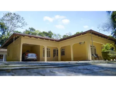 com 2 Quartos para alugar, 233m² no Imigrantes, Timbó