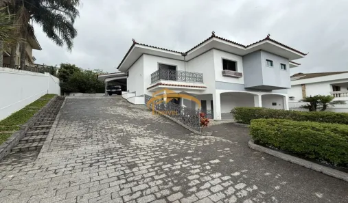 Casa de Condomínio com 5 Quartos para alugar, 500m² no Residencial Tamboré, Barueri