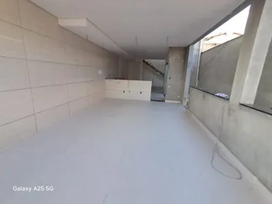 Casa com 3 Quartos à venda, 169m² no Parque Xangri-Lá, Contagem