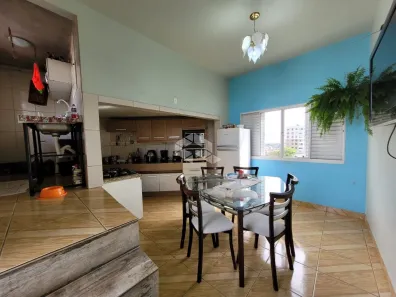 Casa com 3 Quartos à venda, 221m² no Vila Jardim, Porto Alegre