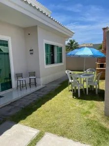 Casa com 3 Quartos para alugar, 160m² no Residencial Rio das Ostras, Rio das Ostras