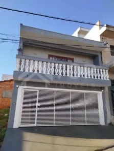 Casa com 2 Quartos à venda, 125m² no Jardim Medeiros, São Carlos
