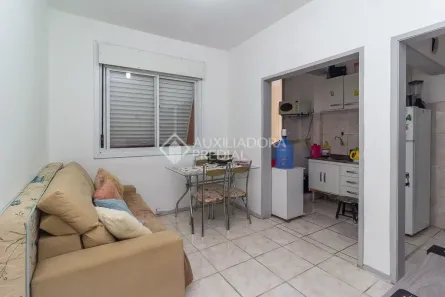 Apartamento com 1 Quarto à venda, 38m² no Três Figueiras, Porto Alegre