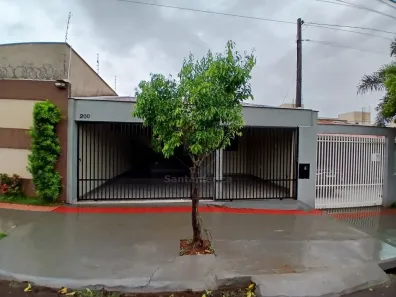 Casa com 3 Quartos para alugar, 190m² no Jardim Maria Luiza, Londrina