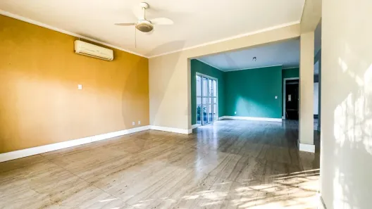 Imóvel Comercial com 3 Quartos para alugar, 219m² no Chácara das Pedras, Porto Alegre