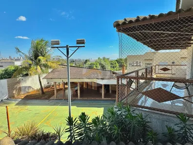 Sobrado com 3 Quartos à venda, 470m² no Santa Genoveva, Goiânia