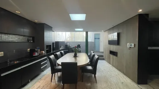 Casa com 3 Quartos à venda, 180m² no Centro, Juiz de Fora