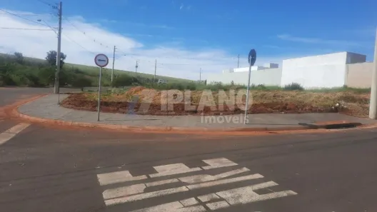 Lote/Terreno à venda, 275m² no Jardim Letícia, São Carlos