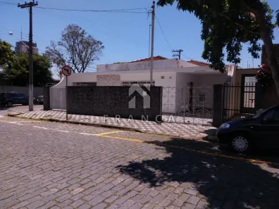 Casa com 3 Quartos à venda, 196m² no Jardim Leonídia, Jacareí