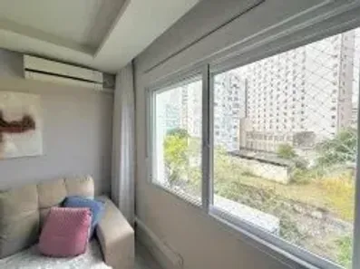 Apartamento com 2 Quartos à venda, 72m² no Centro Histórico, Porto Alegre