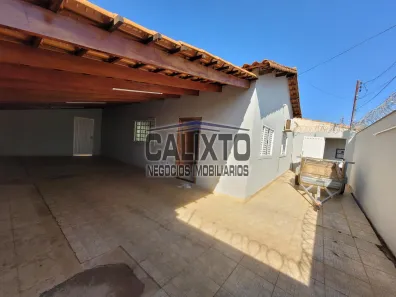 Casa com 2 Quartos à venda, 110m² no Marta Helena, Uberlândia