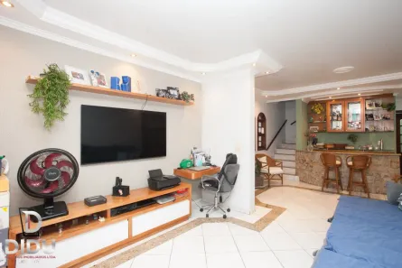 Sobrado com 3 Quartos à venda, 200m² no Vila Pereira Barreto, São Paulo