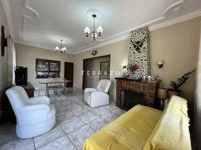 Casa com 5 Quartos à venda, 294m² no Vale do Paraíso, Teresópolis