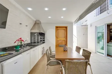 Sobrado com 4 Quartos à venda, 260m² no Indianópolis, São Paulo