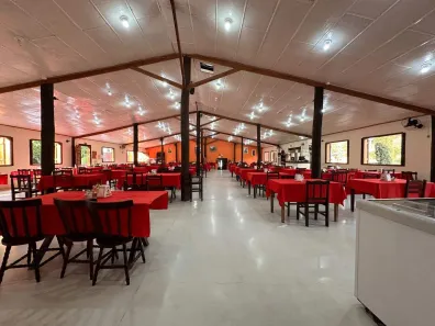 Ponto Comercial à venda, 400m² no Luiz Carlos, Guararema