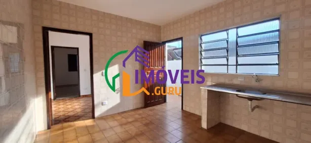 Casa com 2 Quartos à venda, 66m² no Parque Maria Domitila, São Paulo