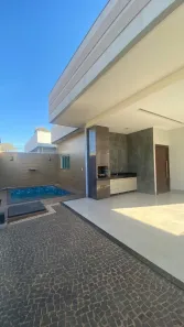 Casa com 3 Quartos para alugar, 140m² no Plano Diretor Sul, Palmas