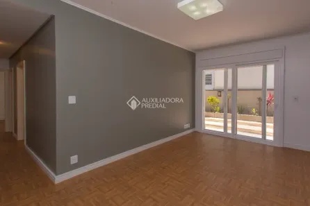 Apartamento com 2 Quartos à venda, 66m² no Moinhos de Vento, Porto Alegre