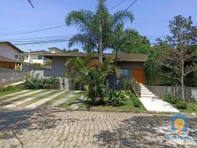 Casa de Condomínio com 4 Quartos para alugar, 218m² no Granja Viana II, Cotia
