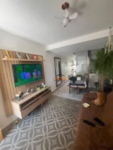 Sobrado com 2 Quartos à venda, 70m² no Vila Bazu, Franco da Rocha
