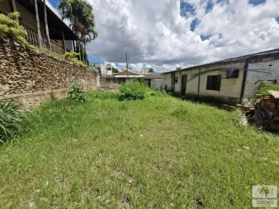 Lote/Terreno à venda, 341m² no Setor dos Funcionários, Goiânia