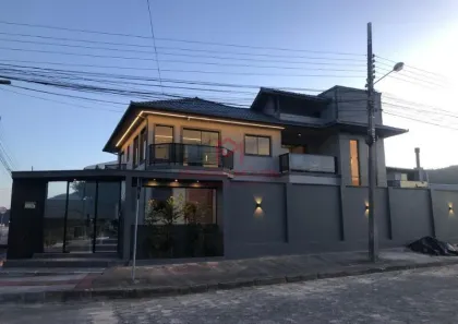 Casa com 5 Quartos à venda, 321m² no Village, Imbituba
