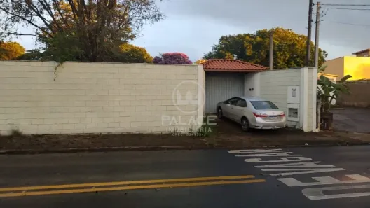 Casa com 1 Quarto à venda, 257m² no Dois Córregos, Piracicaba