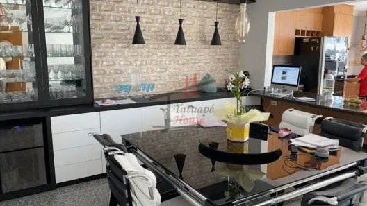Sobrado com 4 Quartos à venda, 268m² no Vila Carrão, São Paulo