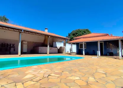 Fazenda/Sítio com 3 Quartos à venda, 310m² no Cercado, Araçoiaba da Serra