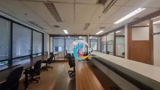 Sala Comercial para alugar, 97m² no Vila Olímpia, São Paulo