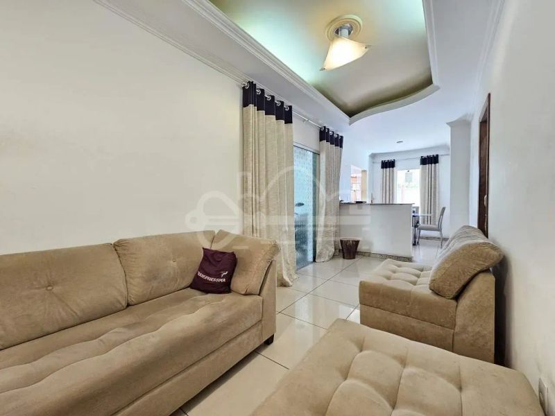Casa com 3 quartos — Santa Branca, Belo Horizonte