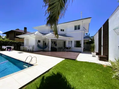 Casa com 4 Quartos à venda, 330m² no Jurerê Internacional, Florianópolis