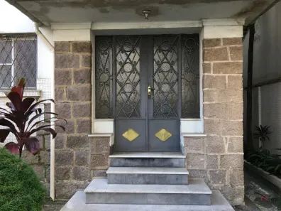 com 3 Quartos para alugar, 330m² no Gonzaga, Santos