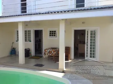 Sobrado com 3 Quartos à venda, 165m² no Loteamento Villa Branca, Jacareí
