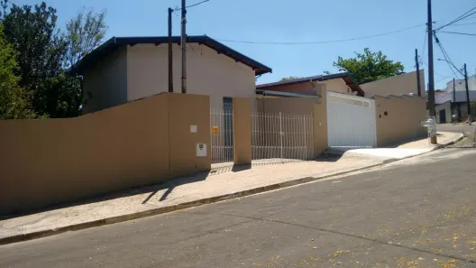 Casa com 3 Quartos à venda, 248m² no Parque São Quirino, Campinas