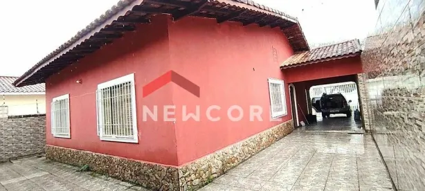 Casa com 3 Quartos à venda, 190m² no Balneário Stella Maris, Peruíbe