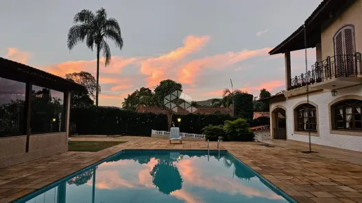 Fazenda/Sítio com 6 Quartos à venda, 569m² no Rio Abaixo, Mairiporã
